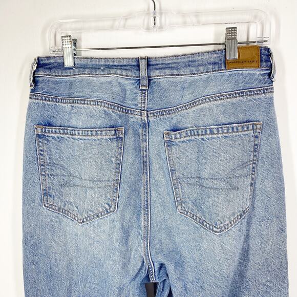American Eagle Outfitters Hi Rise Mom Jeans Distressed Destroyed Size 8 - Picture 10 of 11